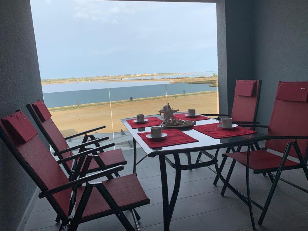 Apartmani Sunside Nin Exterior photo